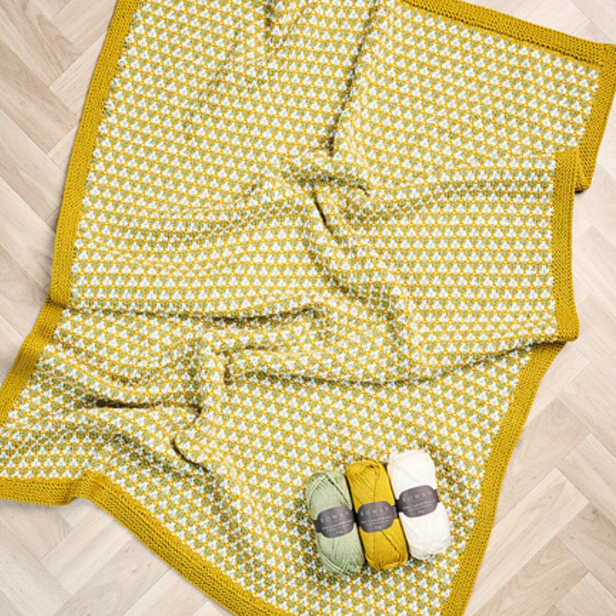 Crackle by Chloe Thurlow