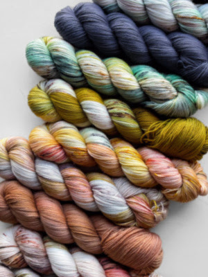 Hue Loco Yarn