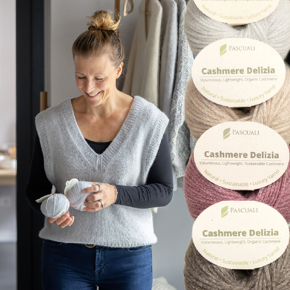 Nile Slipover in Pascual Cashmere Delizia